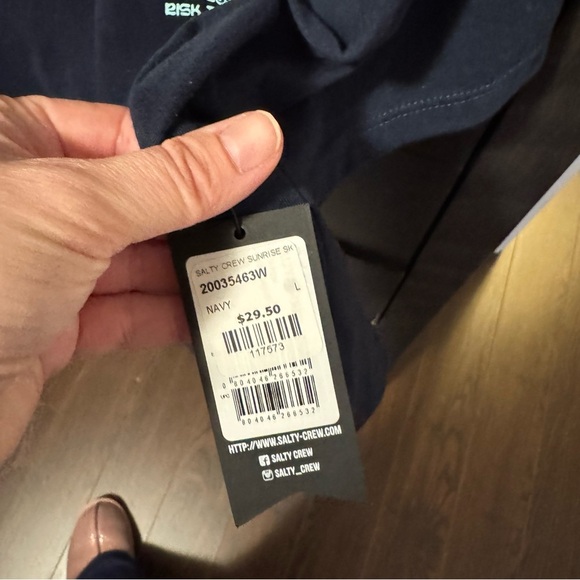 Salty Crew Crop Navy T-Shirt - Picture 4 of 4